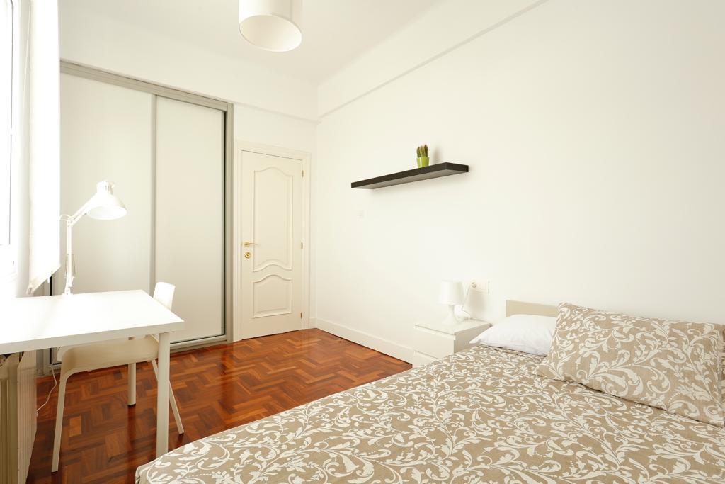 Habitación en San Ignacio muy cerca de Deusto – H3
