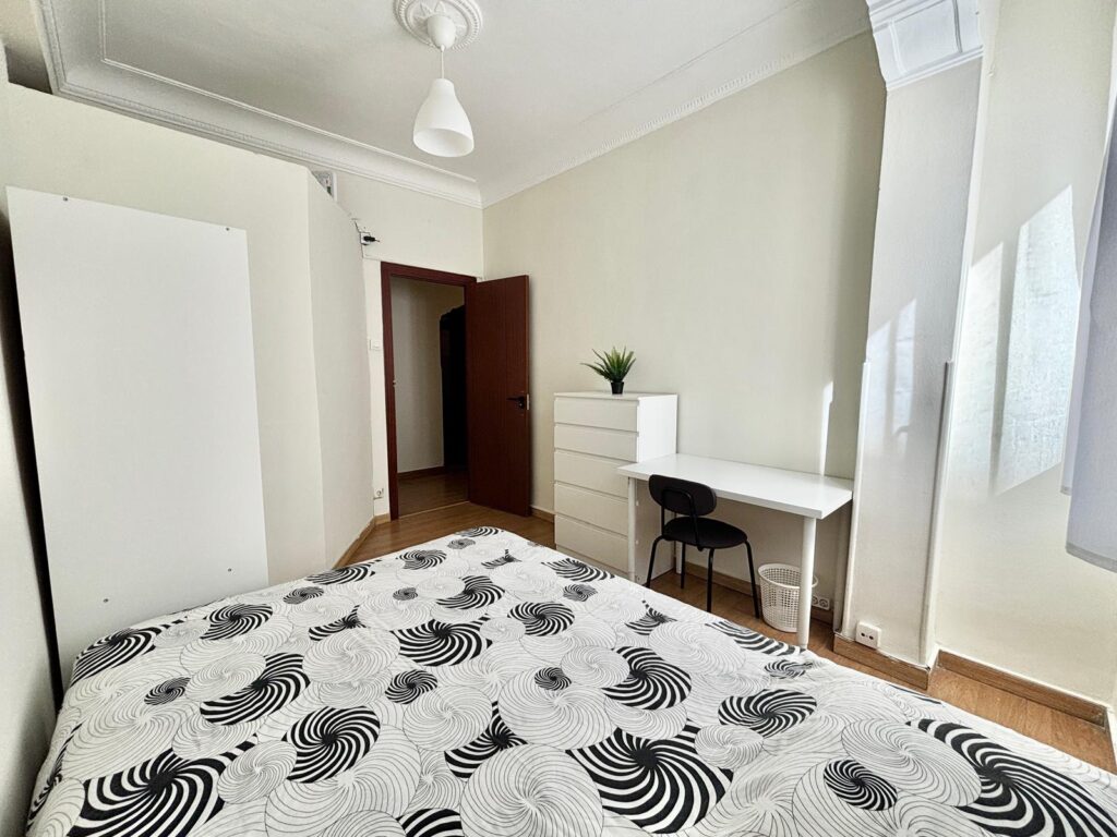 Habitación exterior en Barakaldo (Lasesarre) – H1